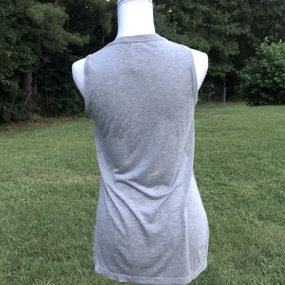 Kische Silver Gray Sequined Tank Top Size Small - Picture 5 of 8